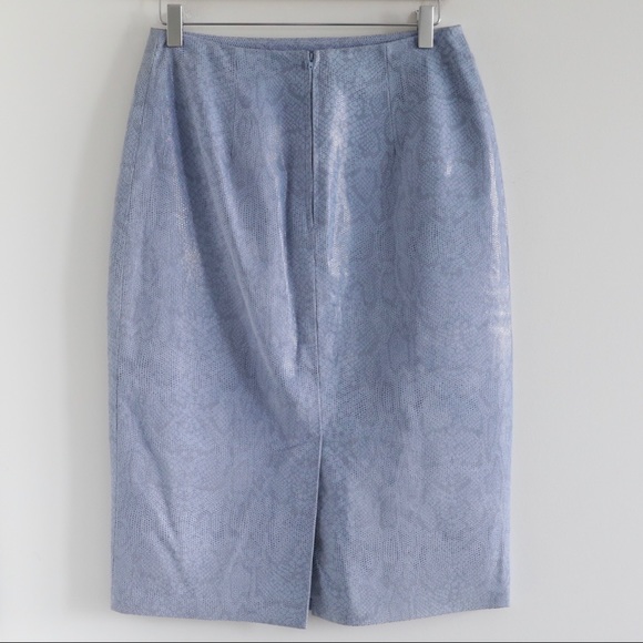 Danier Baby Blue Snake Skin Coated Skirt - Picture 6 of 7